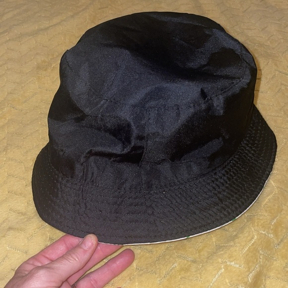 🎉Reversible fisherman, sun-hat. Weed-printed hat. Unisex. NWOT! - Picture 5 of 7